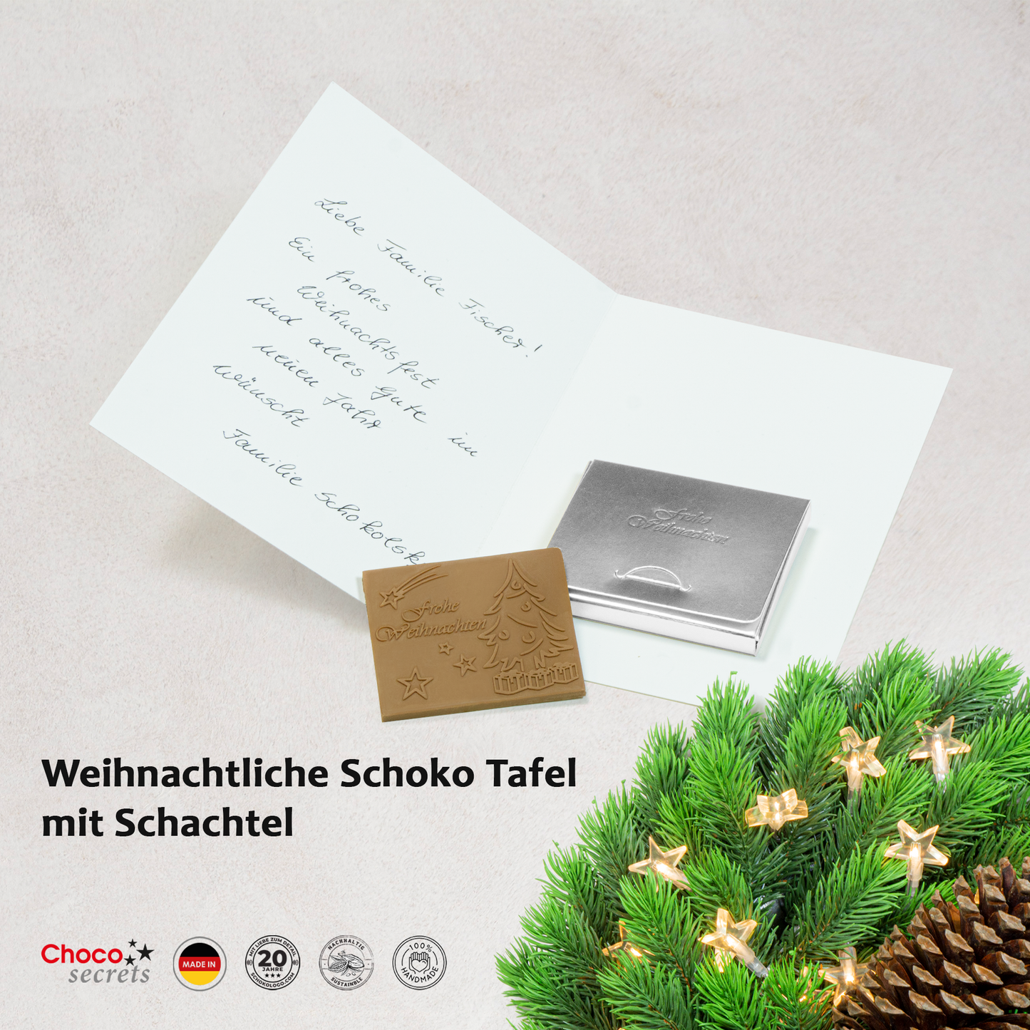 Tarjetas de Navidad con chocolate en relieve en caja dorada, juego de 5, diseño de tarjeta: cielo azul oscuro con árbol de Navidad, chocolate en relieve: "Frohe Weihnachten", sobre dorado