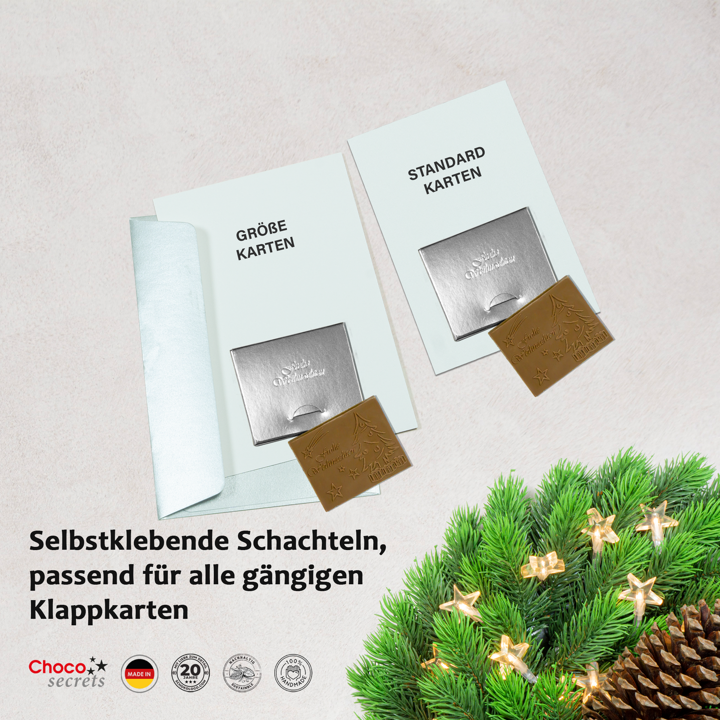 Tarjetas de Navidad con chocolate en relieve en caja dorada, juego de 5, diseño de tarjeta: cielo azul oscuro con árbol de Navidad, chocolate en relieve: "Frohe Weihnachten", sobre dorado