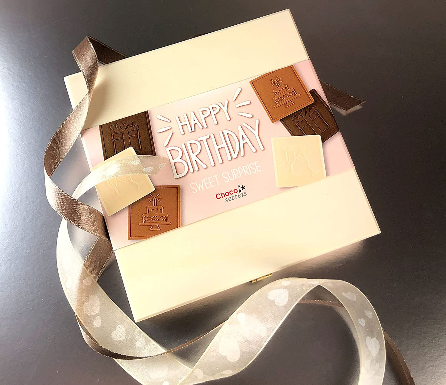 Scatola di compleanno al cioccolato "Happy Birthday - Sweet Surprise"