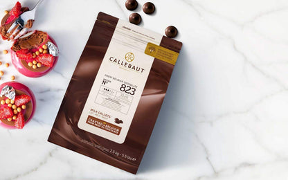 Callebaut Finest 33,6 % Chocolat Belge – Lait 823 Callets 2,5 kg